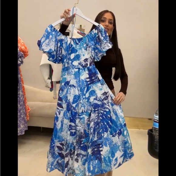 Cobalt Blue Floral On or Off-Shoulder Maxi Dress - Picture 5 of 7